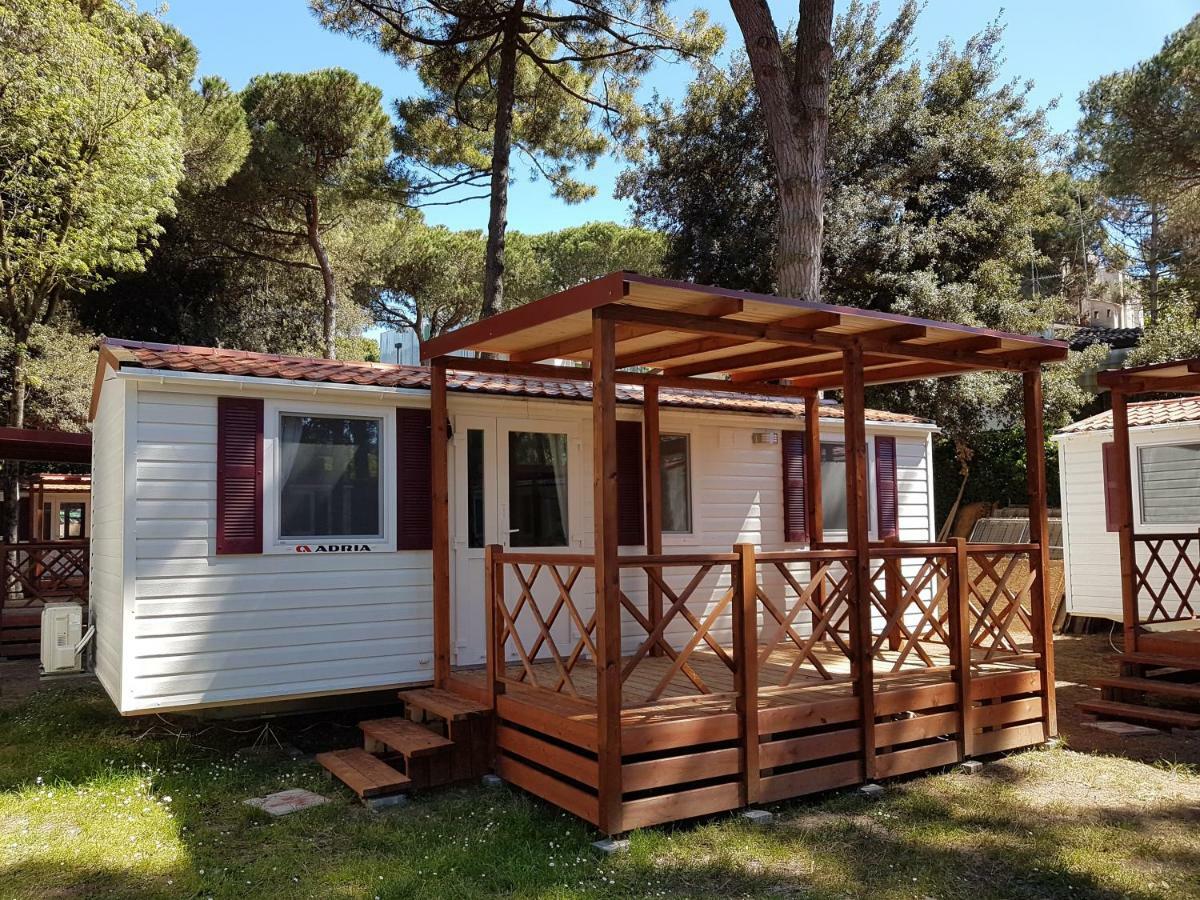 Victoria Mobilehome In Centro Vacanze San Francesco Duna Verde Exteriör bild